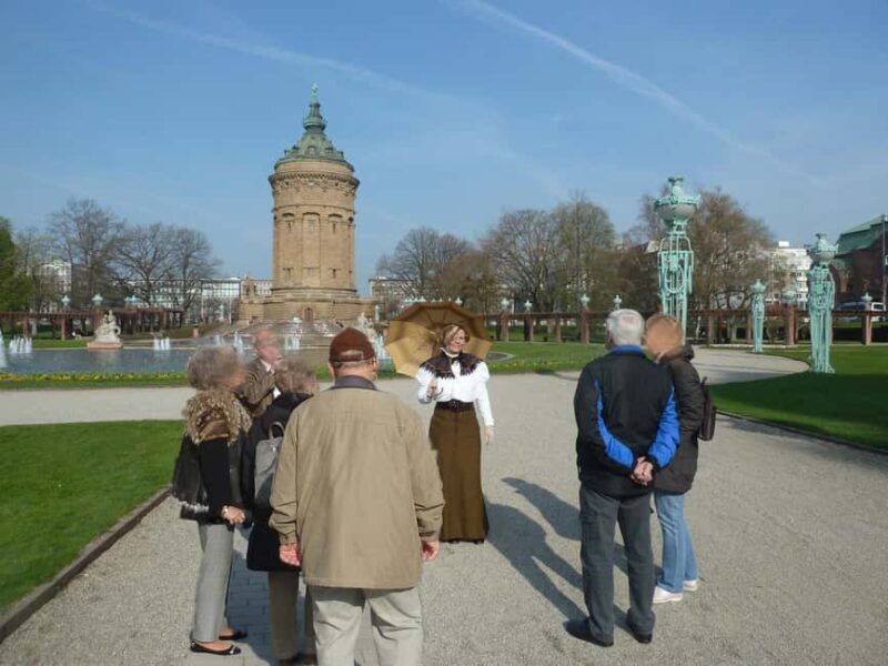 Mannheim city tour: With Bertha Benz through the city of inventors - costume tour - Key Points