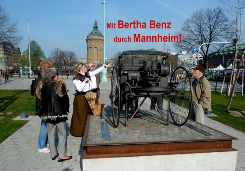 Mannheim city tour: With Bertha Benz through the city of inventors - costume tour - Starting at the Carl Benz Memorial