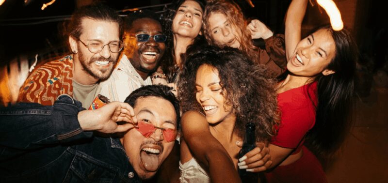 Mannheim: Group - Pub Crawl with Free Shots and VIP entry - Exclusive VIP Access to Mannheim’s Clubs