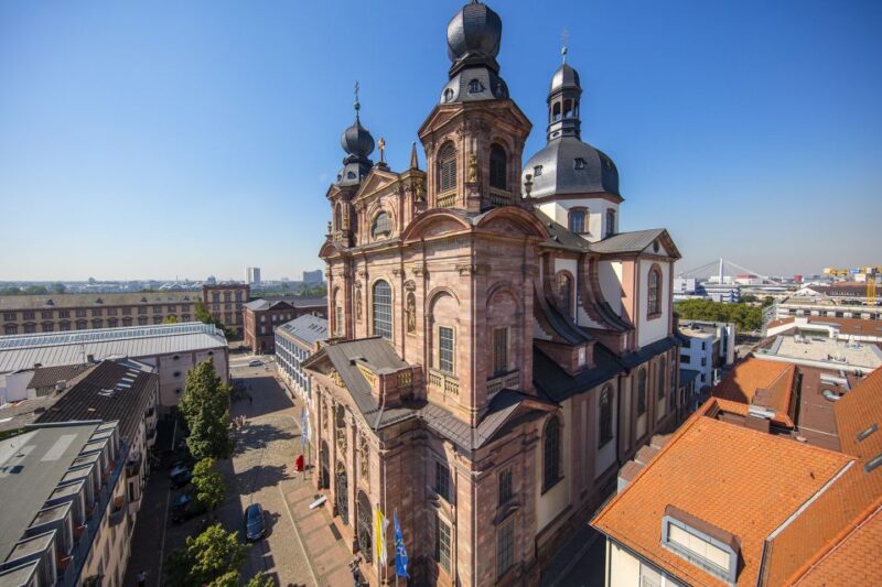 Mannheim, guided Walking Tour: Discover Mannheim - Strolling through Mannheim’s Vibrant Squares and Shopping Streets