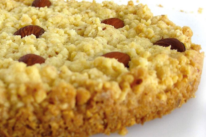 Mantova Walking Tour with Audio and Written Guide by a Local - Dive Into Mantova’s Architectural Gems: Palazzo Te and Palazzo Ducale