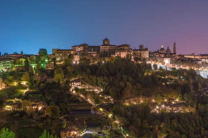 Mantua Private Walking Tour - Discovering Piazza delle Erbe and Its Monuments
