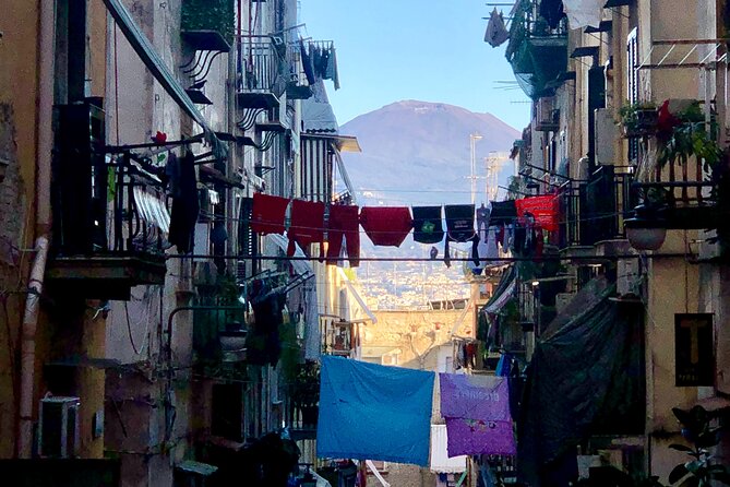 Maradona walking guided tour - The Guide and Tour Experience