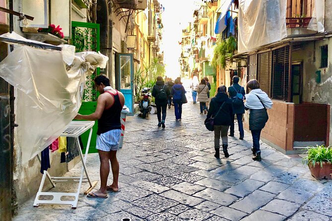 Maradona walking guided tour - Why Choose This Maradona Tour?