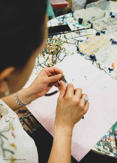 Maral Kunst : Jewelry Bar Experience (Jewelry Making) - Logistics and Meeting Point Details