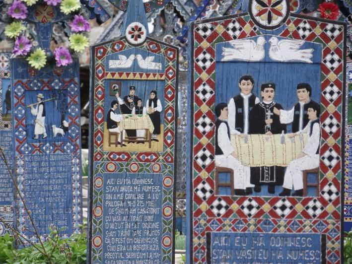 Maramures day tour (from Cluj) - Discover the Colorful Cemetery of Sapanta