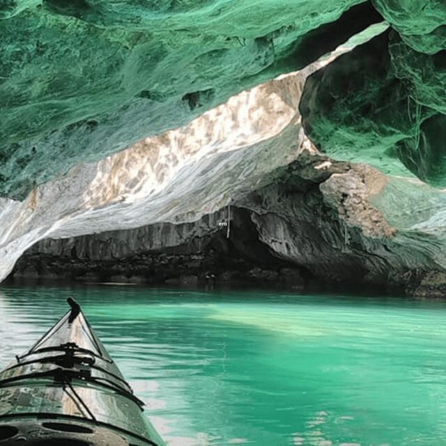 Maratea: Kayak Tour Through The Caves - The Experience of the Guide and Storytelling