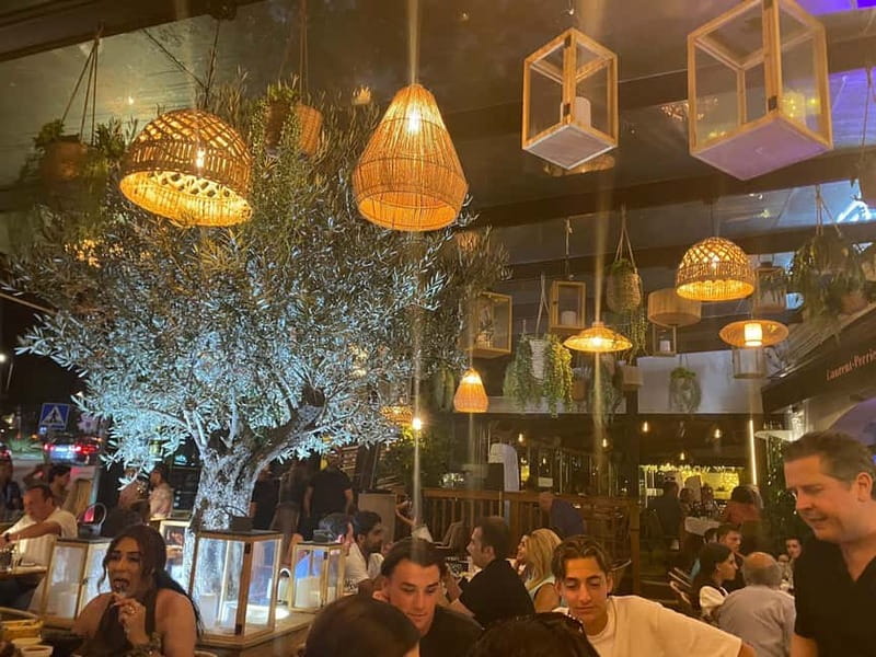 Marbella: Club tour in Puerto Banus, including Drinks and three clubs - Pacing and Duration of the Night