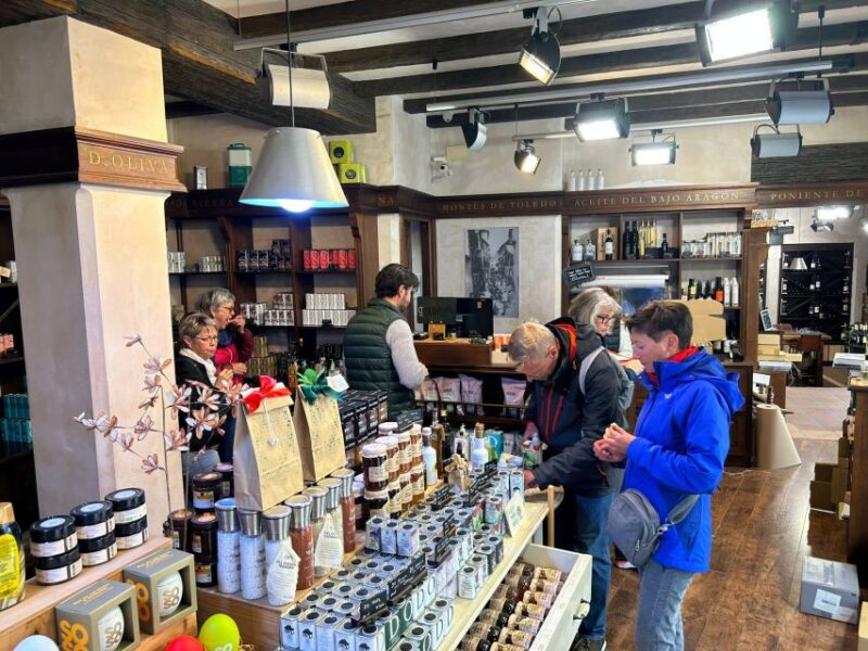 Marbella: Guided Bike Tour with Tapas Tasting and Drinks - Logistics and Practical Tips for Participants