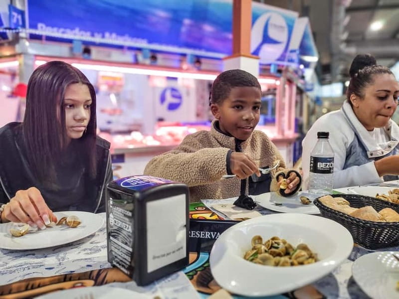 Marbella: Guided Market Tour with Tapas and Wine Pairings - Exploring Marbella’s Food Market