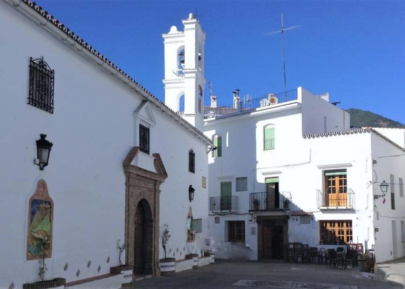 Marbella - Istán Road Bike Tour - Challenging Climb Through the Sierra de las Nieves