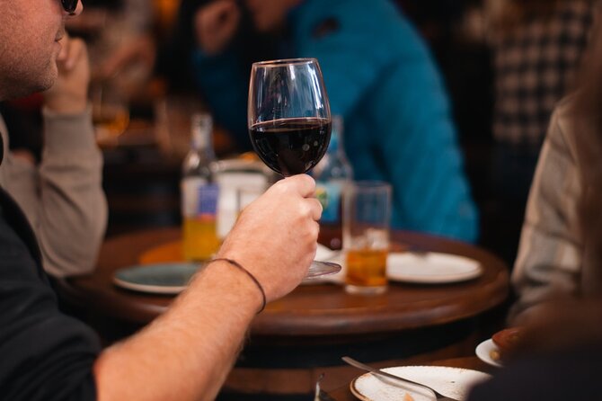 Marbella Old Town: Authentic Tapas Food Tour With Local Guide - The Vibrant Plaza de Los Naranjos