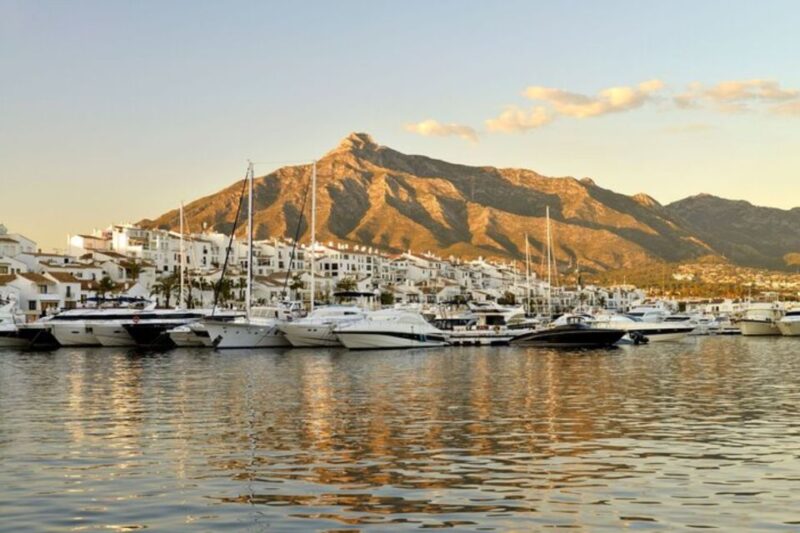 Marbella: Private custom tour with a local guide - Walking Tour Meets Local Tips and Recommendations