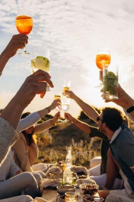 Marbella: Private Luxury Pop-Up Picnic - Timing and Schedule: Morning or Sunset Magic