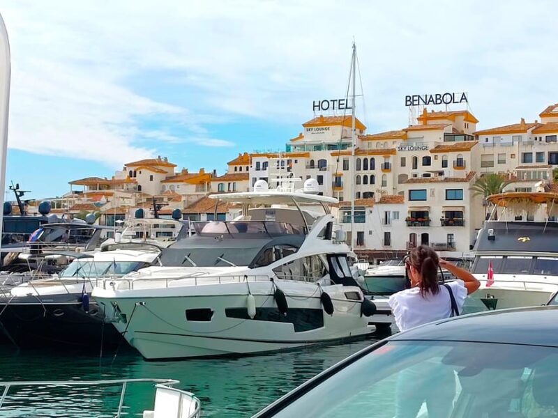 Marbella private tour & Puerto Banus to walk on your own - Exploring Marbella’s Old Town with a Knowledgeable Guide
