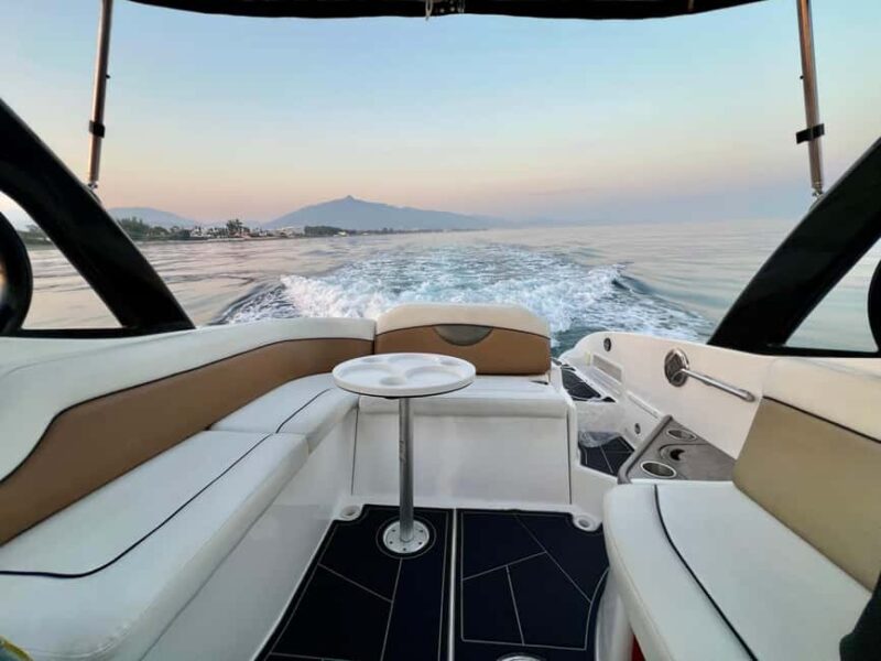 Marbella: Puerto Banus Boat Trip with Dolphin Watching - Comparing It to Similar Experiences in Marbella