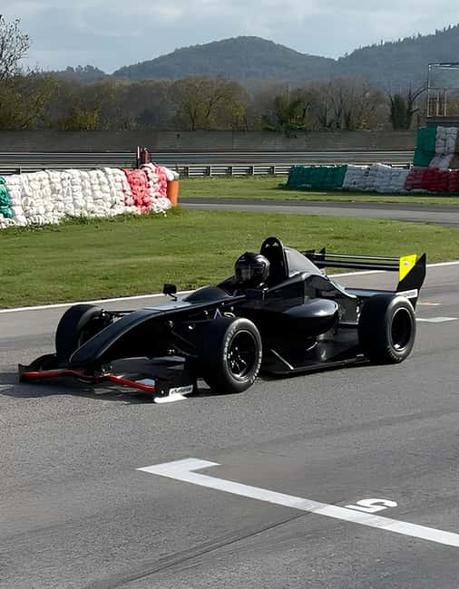 Marche: Rent a real Formula car on the track - Experience the Rush of Driving a Formula Car in Umbria