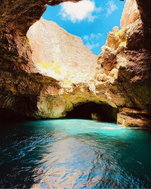 Marettimo: Island Speedboat Tour with Cave Visits & Swimming - Navigating the Rugged Coastline and Hidden Covew