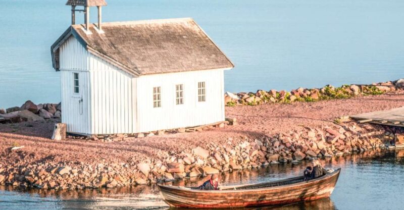 Mariehamn Private Guided Walking Tour - Discover Mariehamn’s Historic Maritime Quarter