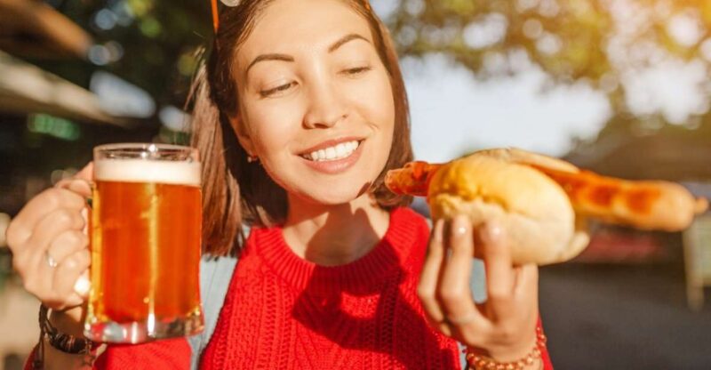 Marienplatz and Viktualienmarkt Private Tour and Tasting - Key Points