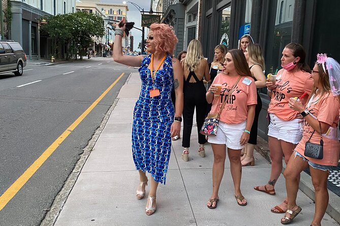 Marietta Ghosts of Christmas Past Walking Tour - The Guide: Expert Storyteller and Paranormal Enthusiast