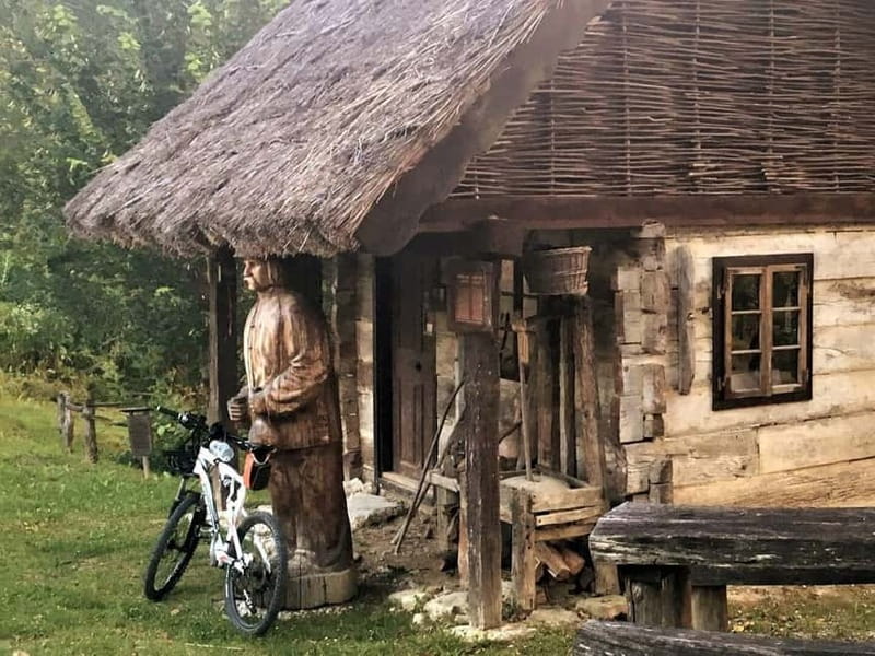 Marija Bistrica: E - bike ride to Gornja Stubica - Visiting the Lojzeks House Restaurant for a Traditional Lunch
