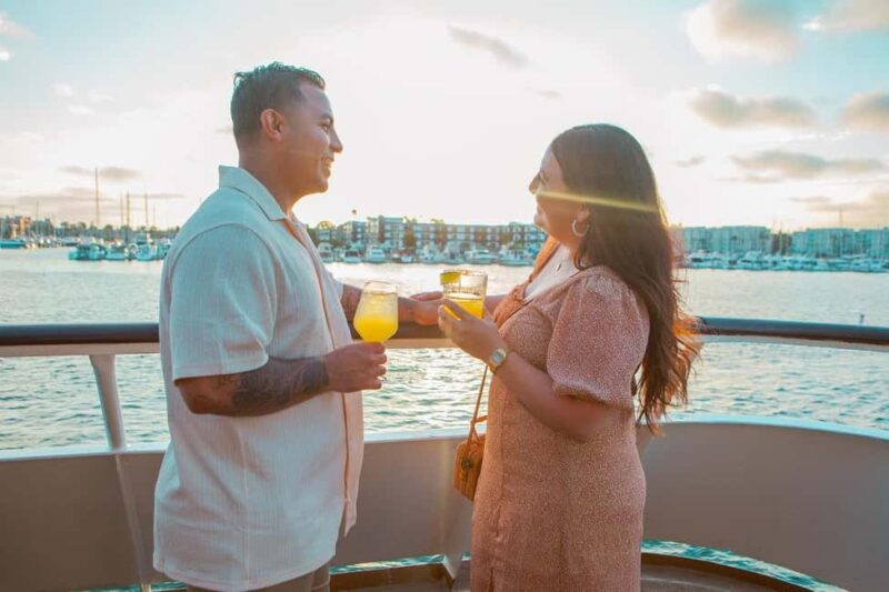 Marina Del Rey: Sunset Cruise with Dinner - Departing from Fishermans Village in Marina del Rey