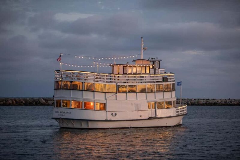 Marina Del Rey: Sunset Cruise with Dinner - Landmark Views and Scenic Highlights During the Cruise