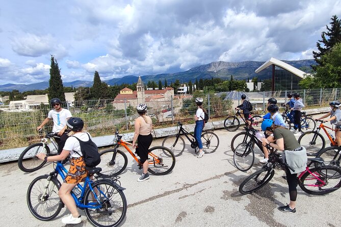 Marjan Park & Split City Bike Tour - The Vibrant Atmosphere at Matejuska Pier