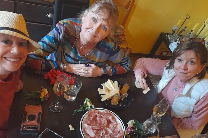 Market tour and cooking class with a venetian sailor - Key Points