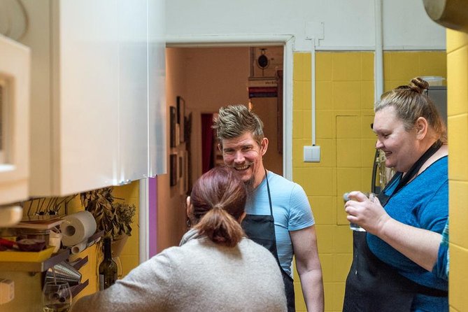 Market Tour, Cooking Class And Lunch At Mercado de Arroios - Logistics and Practical Details