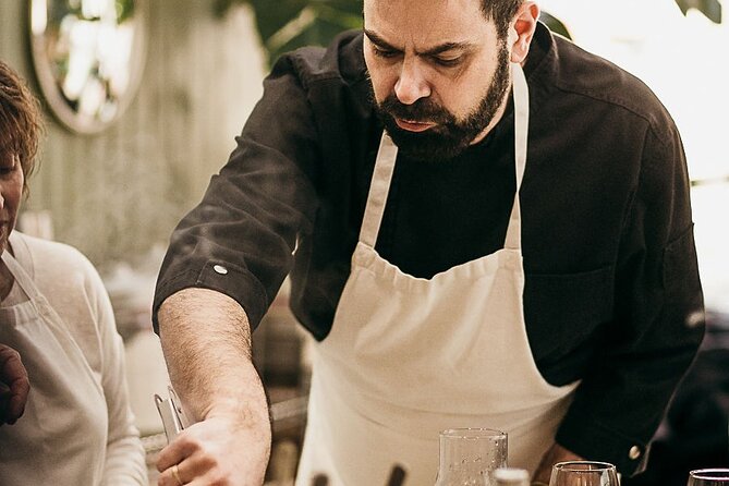 Market Tour, Cooking Class & Lunch with Chef in Lyon Studio - Practical Details: Meeting Point and Group Size