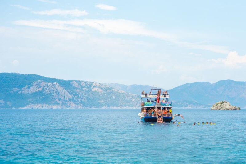 Marmaris All-Inclusive Boat Trip with Free Sunbed & Lunch - Marmaris All-Inclusive Boat Trip with Free Sunbed & Lunch: An In-Depth Review