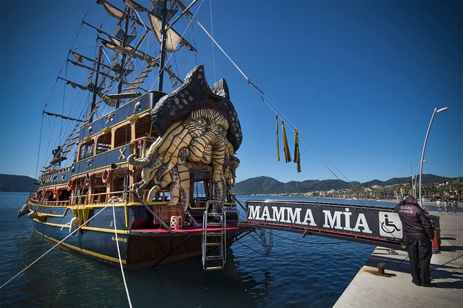 Marmaris All Inclusive Pirate Boat Trip With BBQ Lunch - Marmaris’s Pirate Ship Style: A Unique Watercraft Experience
