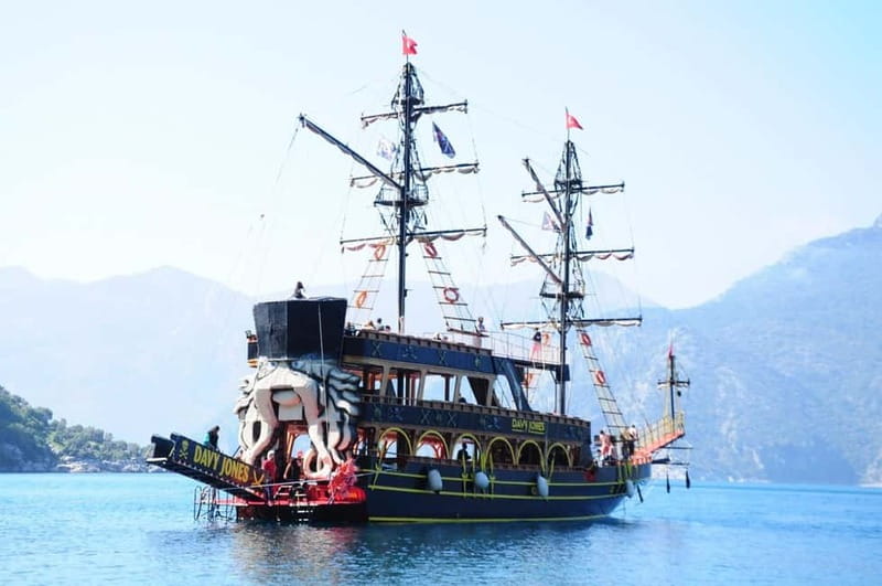 Marmaris: Family-Friendly Pirate Boat Trip with Transfers - Marmariss Pirate-Themed Boat: A Unique Coastal Journey
