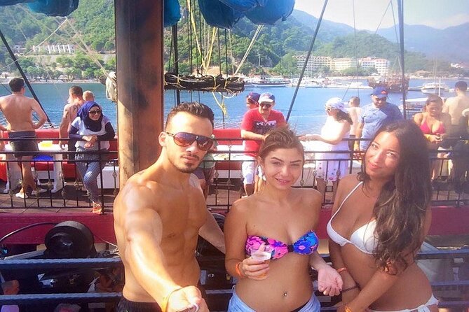 Marmaris & Icmeler Pirates Boat Trips With Soft Drinks - Reviews Highlighting the Experience