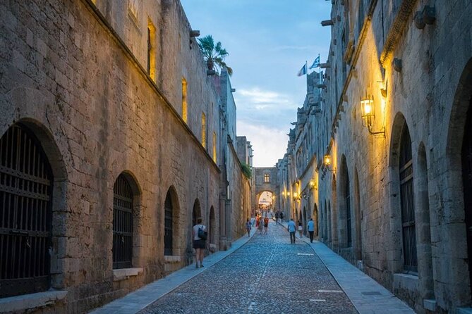 Marmaris Rhodes Ferry Trip With Free Hotel Transfer Service - Arriving in Rhodes and Customs Clearance