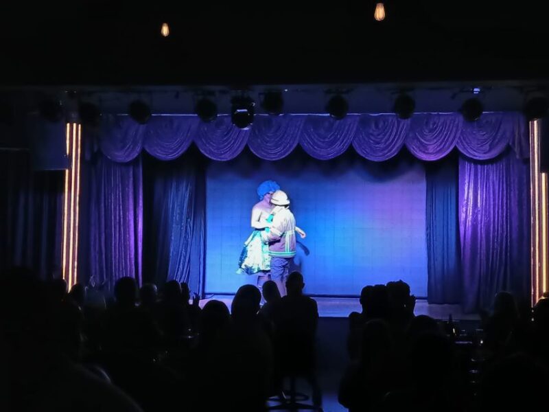 Marmaris: Talk of the Town Dinner Show with Pickup - The Vibrant Cheers Bar at the Heart of the Show