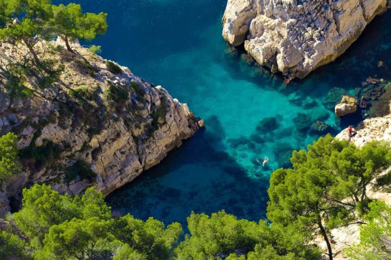 Marseille : Calanques Catamaran Cruise with Lunch & Wine - Highlights of the Calanque Stops