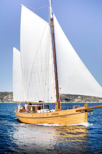 Marseille: Day sailing in the heart of the Calanques with organic lunch and wine - Sailing Through the Riou Archipelago and Other Coves