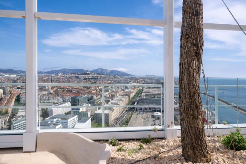 Marseille: entry ticket to the Sky Center panoramic terrace - Key Points