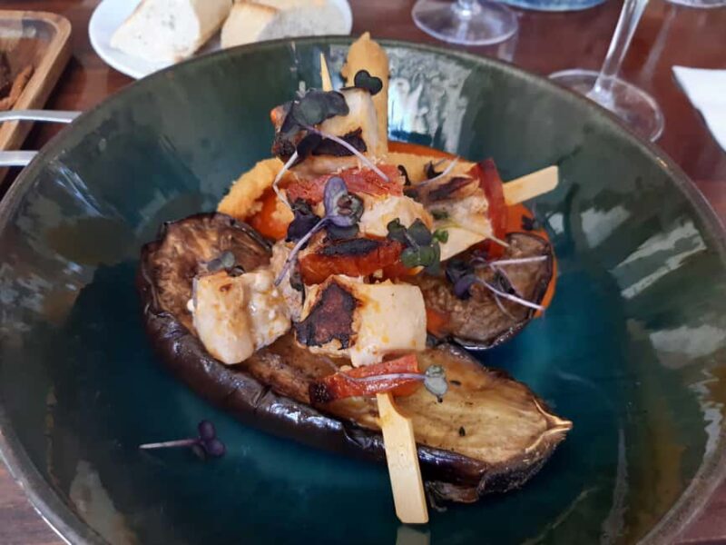 Marseille: Food & Wine Tour - Sampling Regional Food and Tapas in Marseilles Iconic Venues