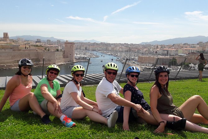 Marseille Grand E-Bike Tour : "le tour du Fada" - Coastal Ride Along La Corniche and Vallon des Auffes