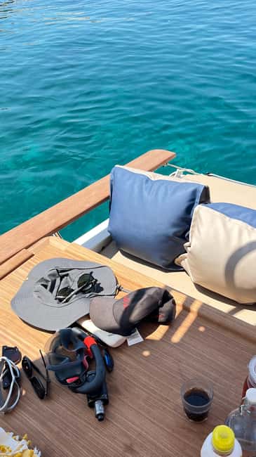 Marseille: Half-Day Boat Tour to the Calanques National Park - Navigating the Iconic Stops Along Marseilles Coastline