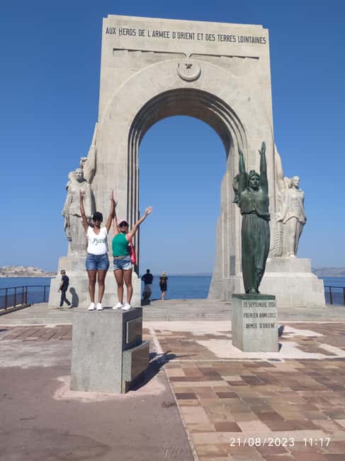Marseille: Highlights walking tour - Reaching the Basilica Notre-Dame de la Garde for Panoramic City Views