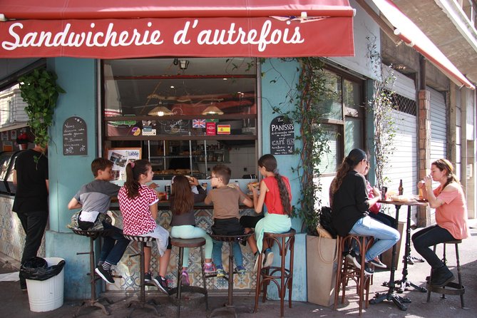 Marseille Miam Miam Food tour - Practical Details: Meeting Point and Group Size