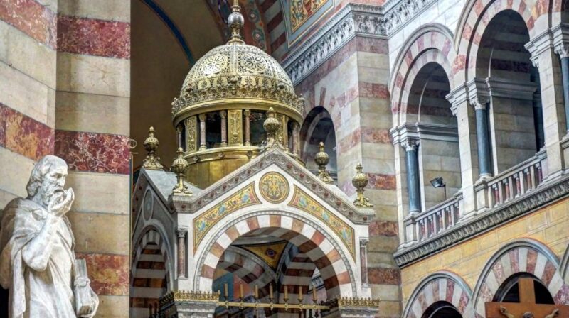 Marseille : Panier & Notre-Dame de la Garde Half-day tour - Discovering Marseille’s Oldest Neighborhood: Le Panier