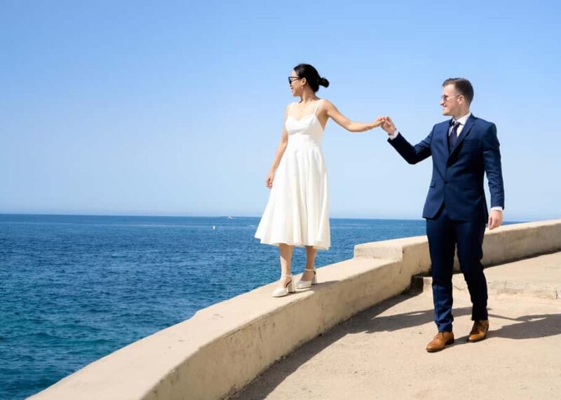 Marseille: Private Photoshoot in the Most Scenic Spots - Exploring Anse de Malmousque: A Seaside Photo Stop