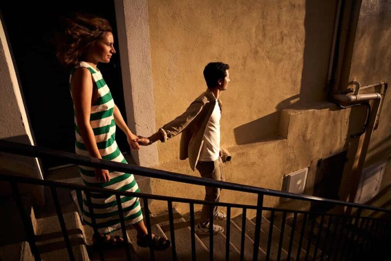 Marseille: Private Photoshoot in the Most Scenic Spots - Visiting La Bonne Mère: A Must-See Viewpoint