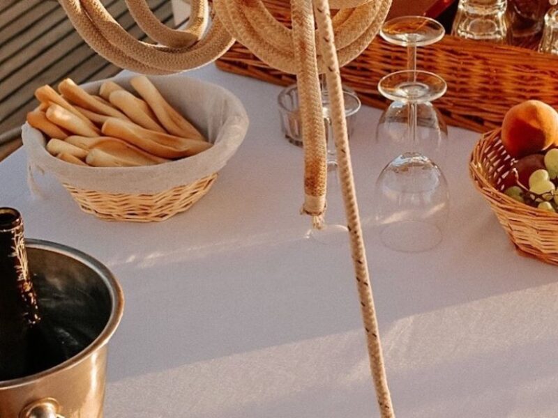 Marseille: Sunset Cruise Cocktail-Dinner in Frioul Islands - Participating in Sailing and Swimming Activities